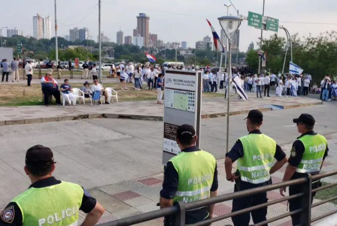 INFO P.N.: EXITOSO DISPOSITIVO DE SEGURIDAD DESPLEGADO EN ACTO DE LA COMUNIDAD JUDÍA EN ASUNCIÓN