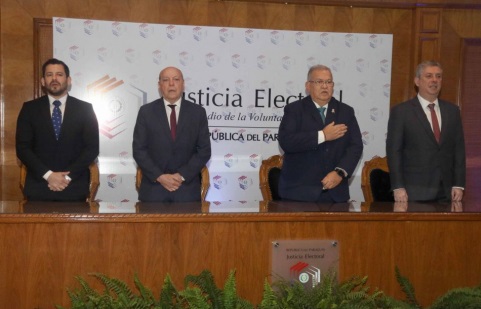 INFO CSJ: PRESIDENTE DIESEL PARTICIPÓ DEL ACTO OFICIAL DE PROCLAMACIÓN DE REPRESENTANTES DE ABOGADOS ANTE CM