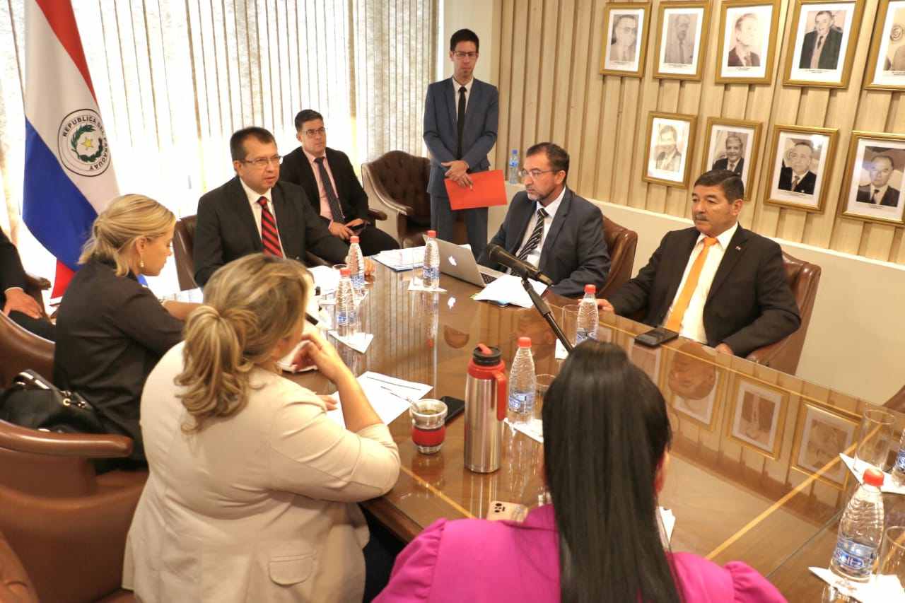 Info Senado: Emiten dictamen favorable para crear Juzgados de Primera Instancia en Carmelo Peralta